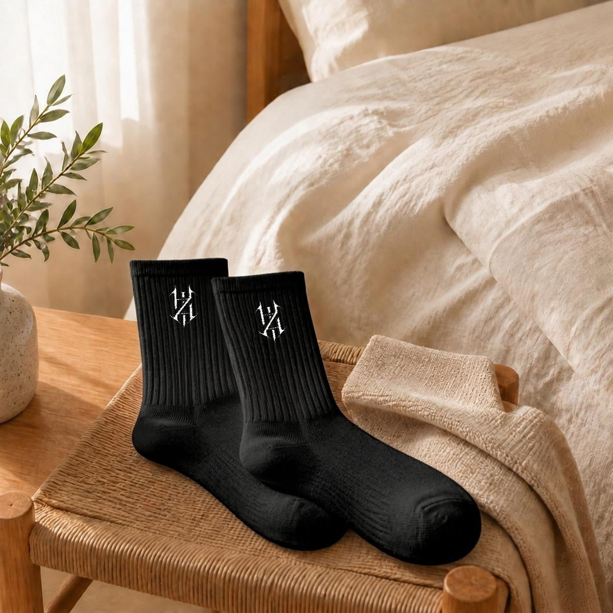 HazeAllure embroidered socks